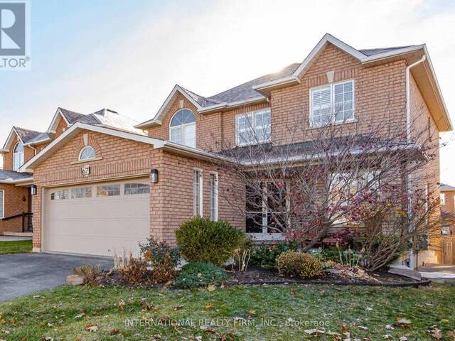 67 ROSANNA CRESCENT Vaughan Ontario, L6A 3E3