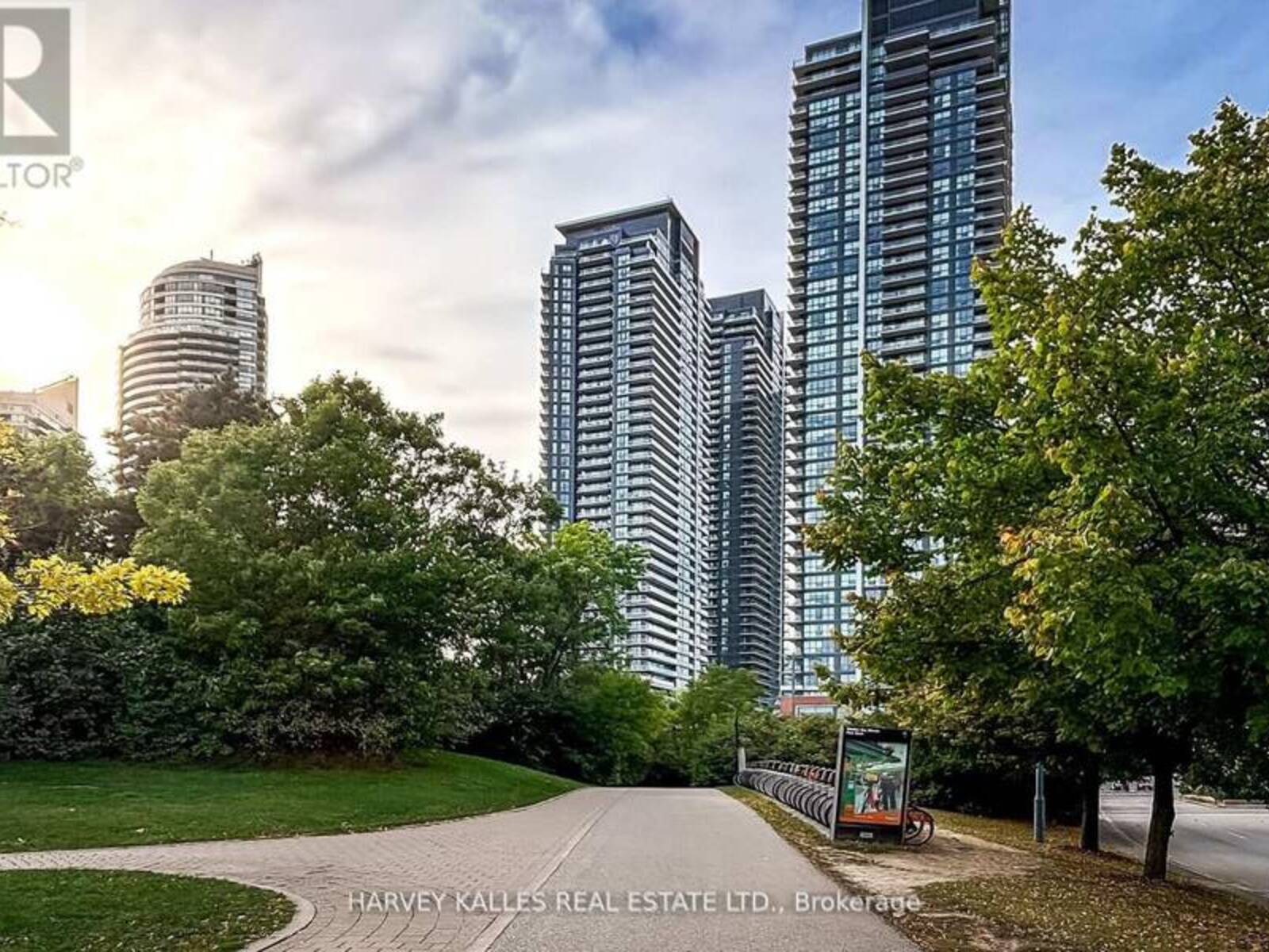 909 - 2212 LAKESHORE BOULEVARD W, Toronto, Ontario M8V 0C2