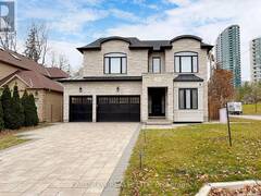 38 LORRAINE DRIVE Toronto Ontario, M2N 2E5