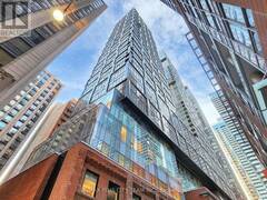 1204 - 15 MERCER STREET Toronto Ontario, M5V 0T8