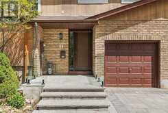 11 MICHAEL DRIVE | Richmond Hill Ontario | Slide Image One