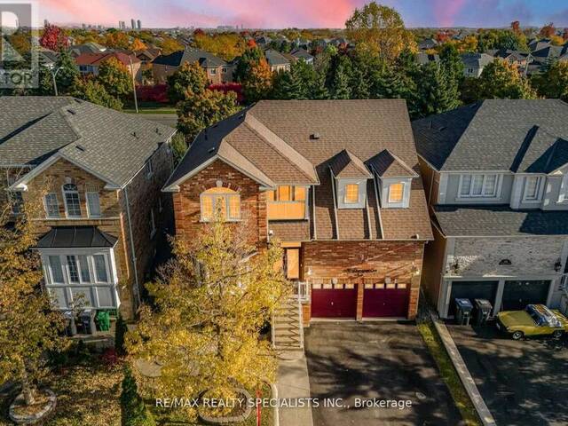 36 DUNVEGAN CRESCENT Brampton Ontario, L7A 2Y2