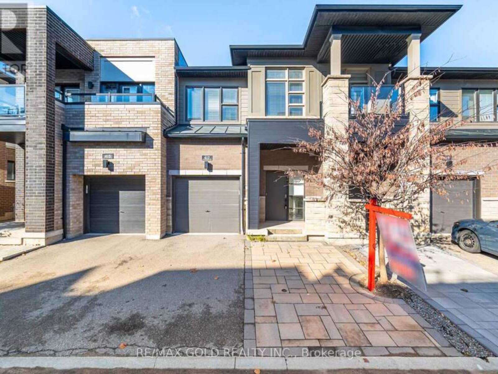 417 ATHABASCA COMMON, Oakville, Ontario L6H 0R6