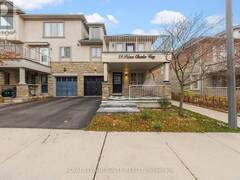 59 PRINCE CHARLES WAY Markham Ontario, L6C 0B4