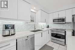 265 RIVER GLEN BOULEVARD | Oakville Ontario | Slide Image Nine