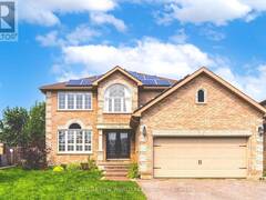 10 REBECCA COURT Barrie Ontario, L4N 0V5