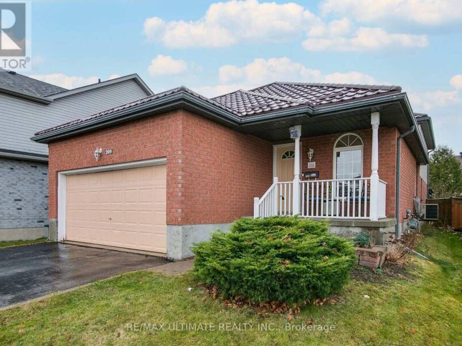 209 DEERPATH DRIVE, Guelph, Ontario N1K 1W6