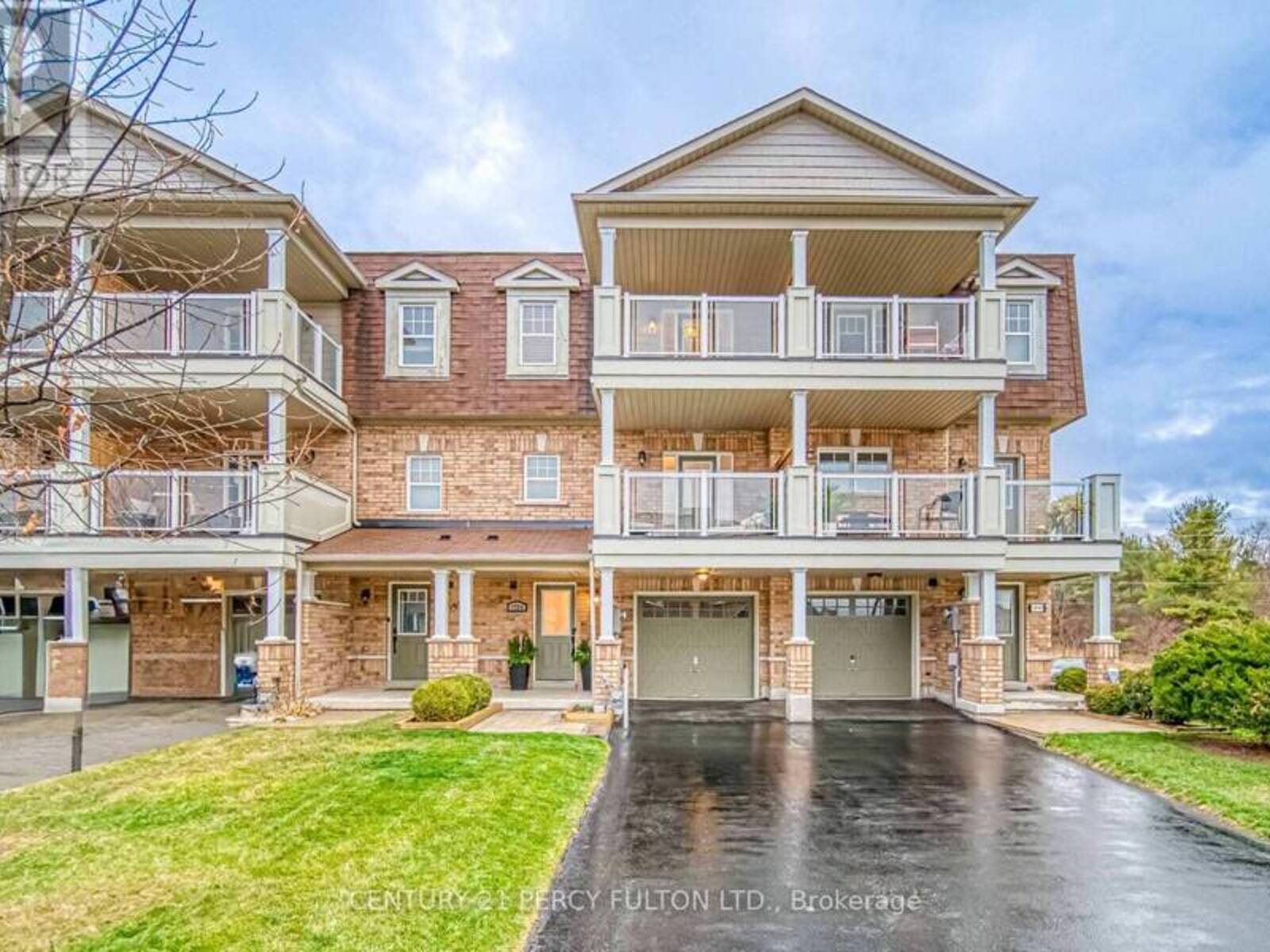 1790 CAROUSEL MEWS, Pickering, Ontario L1X 2R2