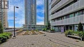 3702 - 4065 CONFEDERATION PARKWAY | Mississauga Ontario | Slide Image Thirty-six