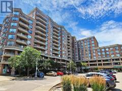 917 - 1700 EGLINTON AVENUE E Toronto Ontario, M4A 2X4