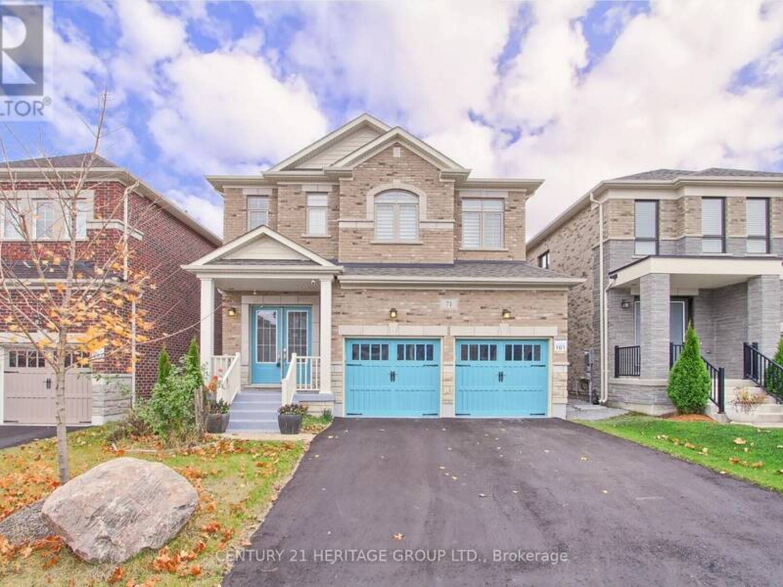 71 WOODHAVEN AVENUE, Aurora, Ontario L4G 3Y2