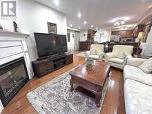 4 OLD ORCHARD CRESCENT | Richmond Hill Ontario | Slide Image Nine