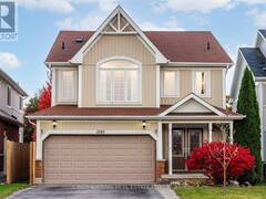 1555 GLENBOURNE DRIVE Oshawa Ontario, L1K 0M3