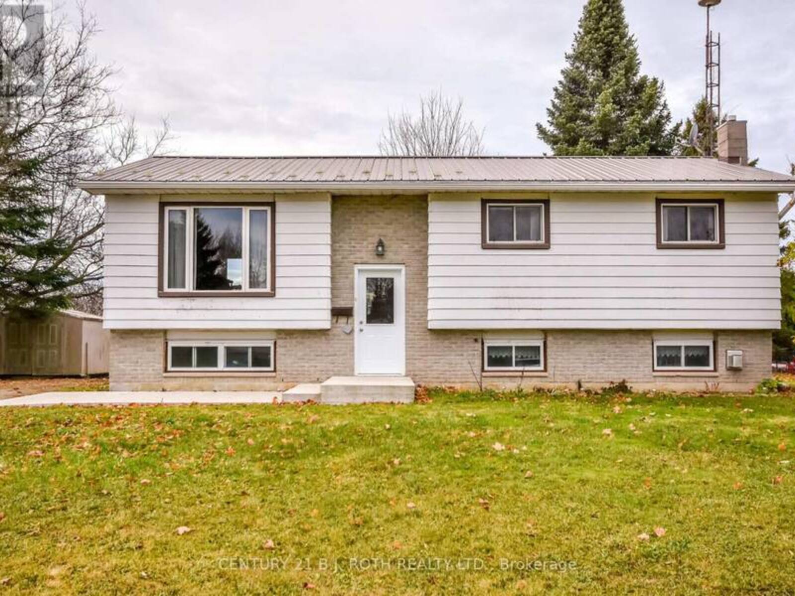 14 PRESTON STREET, Oro-Medonte, Ontario L0K 2G0