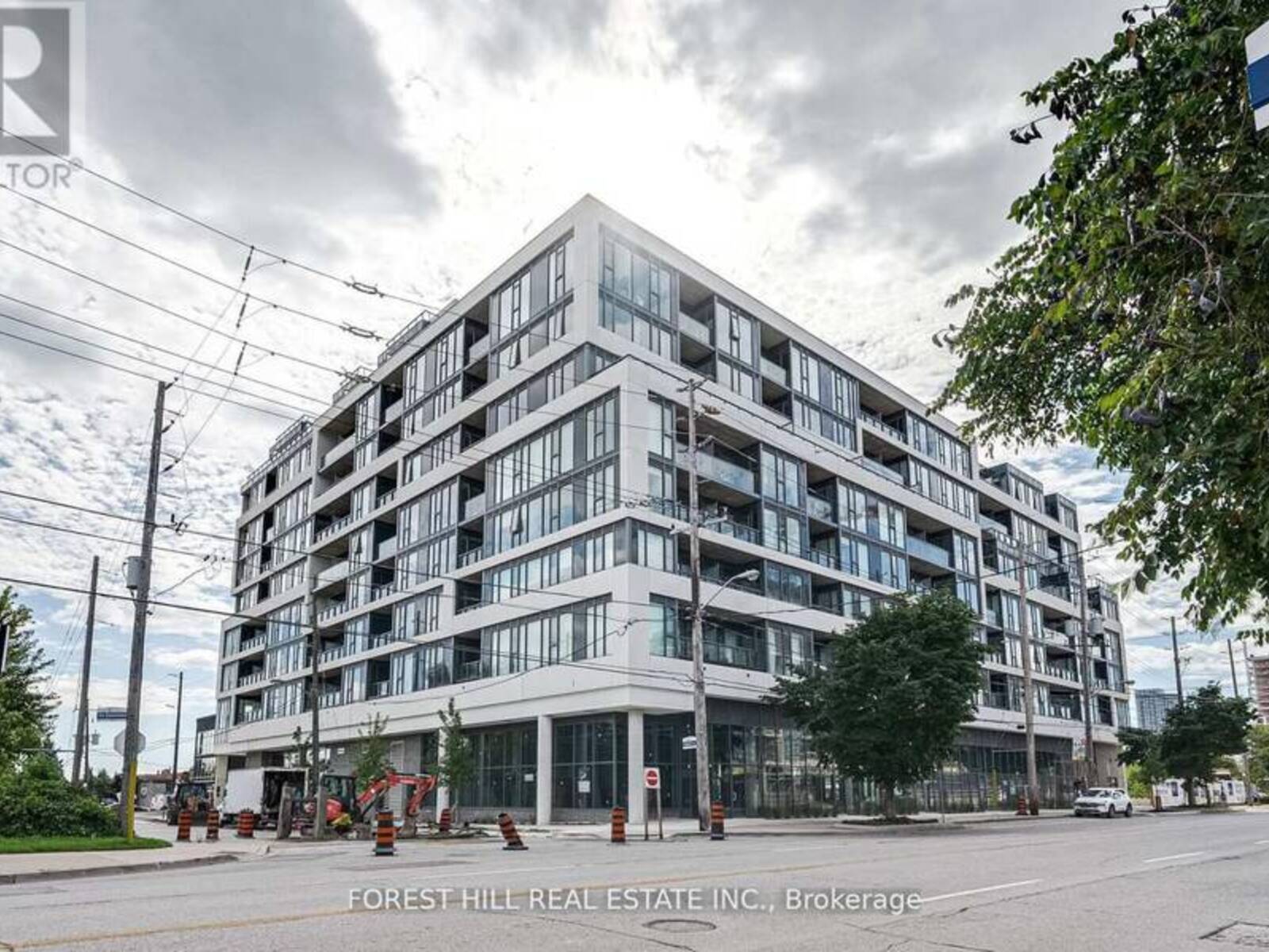 802 - 859 THE QUEENSWAY, Toronto, Ontario M8Z 1N8