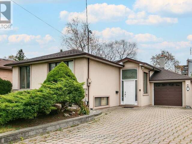 7 CANTON AVENUE Toronto Ontario, M3M 1N1