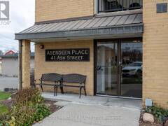 304 - 41 ASH STREET Uxbridge Ontario, L9P 1E2