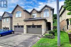 80 OAKHAVEN PLACE | Hamilton Ontario | Slide Image One