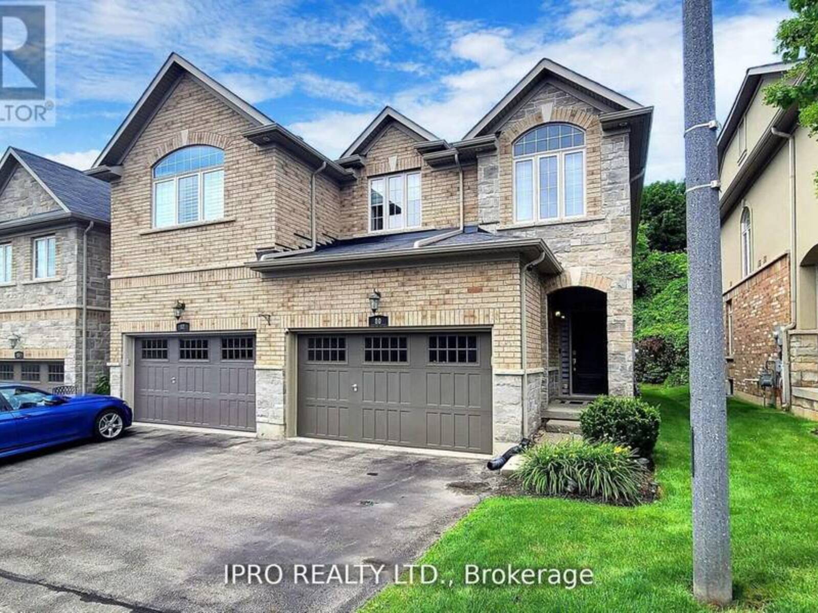 80 OAKHAVEN PLACE, Ancaster, Ontario L9K 0B6