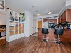 #213 - 3865 LAKE SHORE BOULEVARD W Toronto Ontario, M8W 0A2