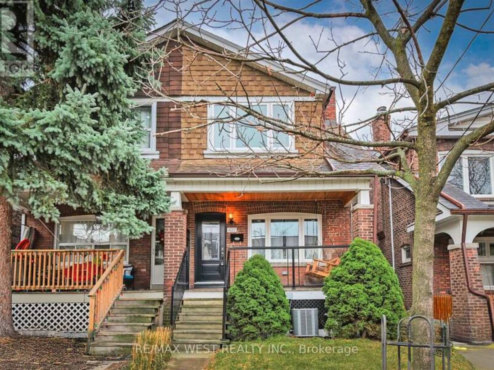 427 STRATHMORE BOULEVARD, Toronto, Ontario M4C 1N6