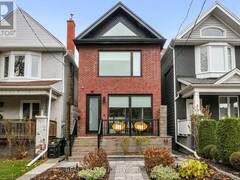 44 ENDEAN AVENUE Toronto Ontario, M4M 1W6