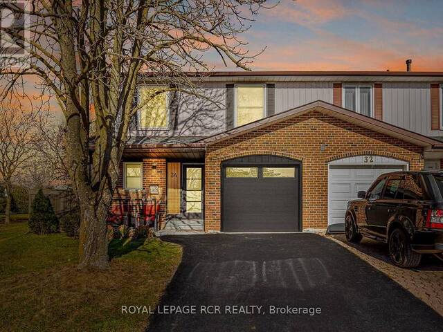 34 IVYBRIDGE DRIVE Brampton Ontario, L6V 2X2