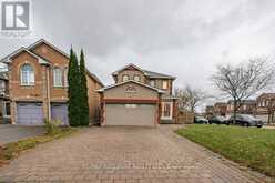 9 BLACKCOMB GATE | Markham Ontario | Slide Image One