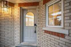 9 BLACKCOMB GATE | Markham Ontario | Slide Image Four