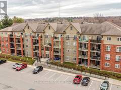 207 - 43 FERNDALE DRIVE S Barrie Ontario, L4N 5W6