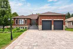 78 FAIRWAY CRESCENT | Wasaga Beach Ontario | Slide Image One