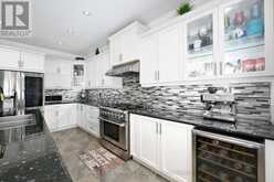 30 ASCOLI DRIVE | Hamilton Ontario | Slide Image Nine