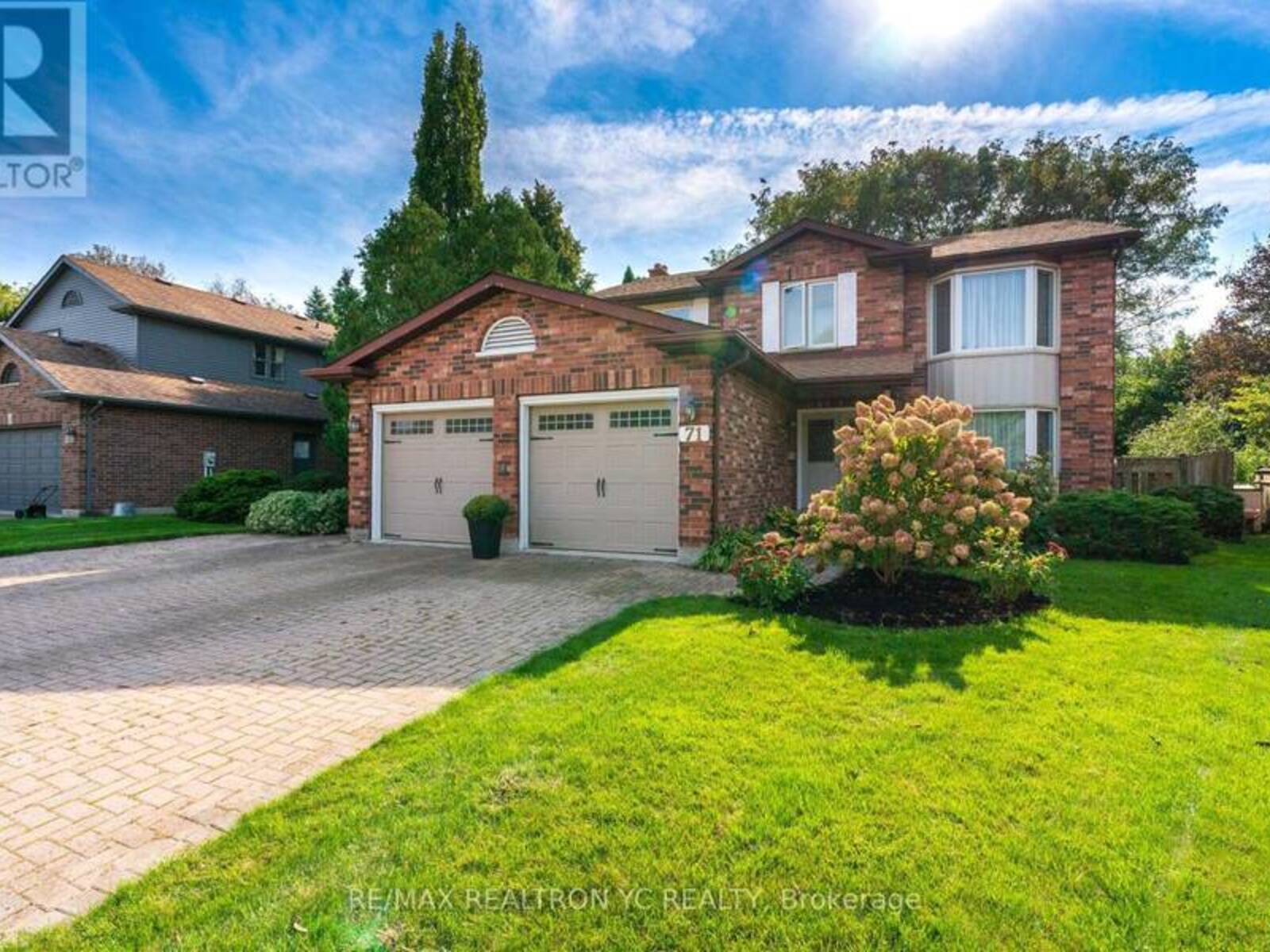 71 CHALFONT ROAD, London, Ontario N6H 4Y5