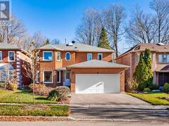 41 RED OAK DRIVE Richmond Hill Ontario, L4B 1W1