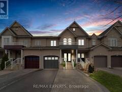 41 CRESTBANK COURT Vaughan Ontario, L6A 0B1