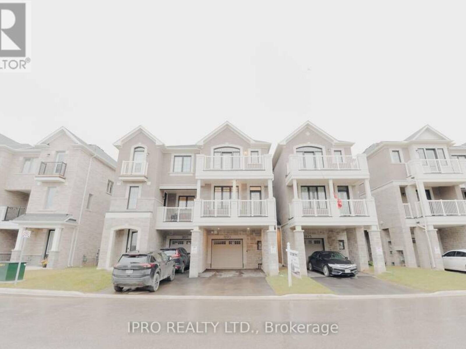 1893 THAMES CIRCLE, Milton, Ontario L9E 1Y9