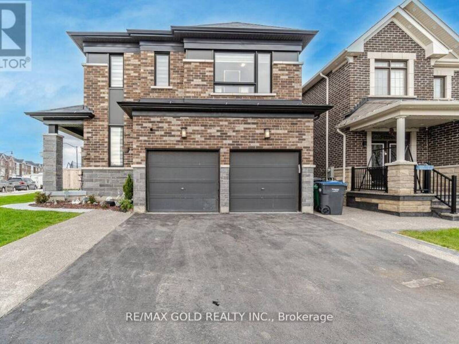 417 REMEMBRANCE ROAD N, Brampton, Ontario L7A 5G2