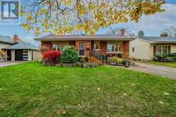 957 SANFORD DRIVE | Burlington Ontario | Slide Image One