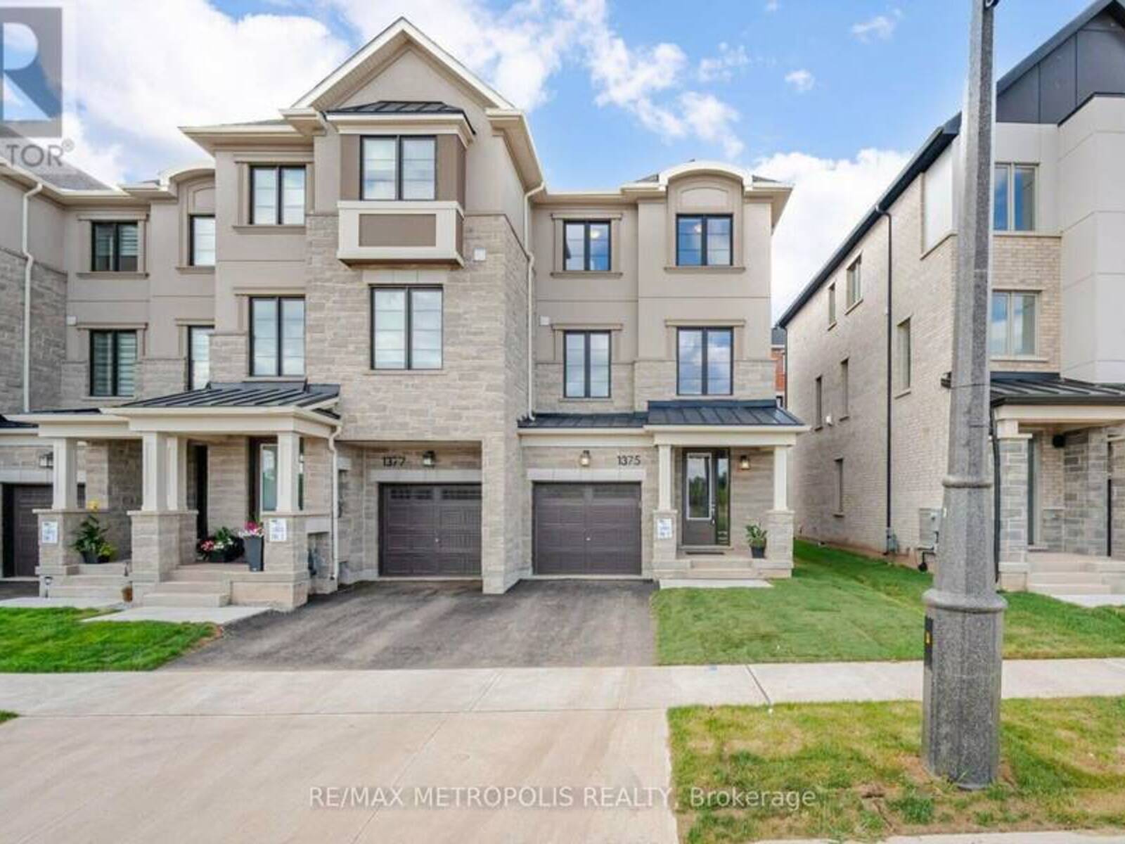 1375 SHEVCHENKO BOULEVARD, Oakville, Ontario L6M 4L8