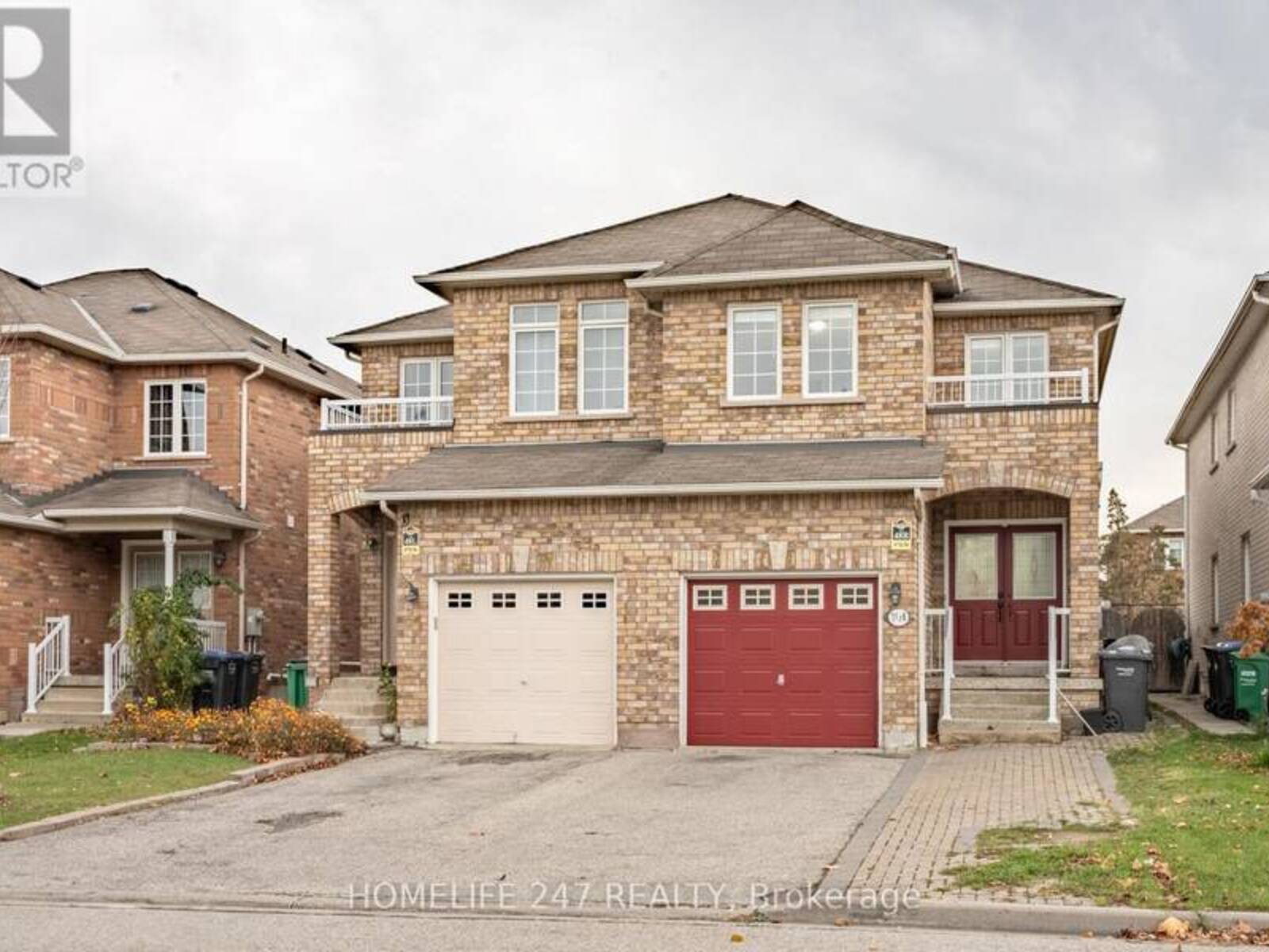 7138 VILLAGE WALK E, Mississauga, Ontario L5W 1X2