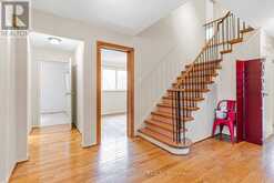 255 PLYMOUTH TRAIL | Newmarket Ontario | Slide Image Nine