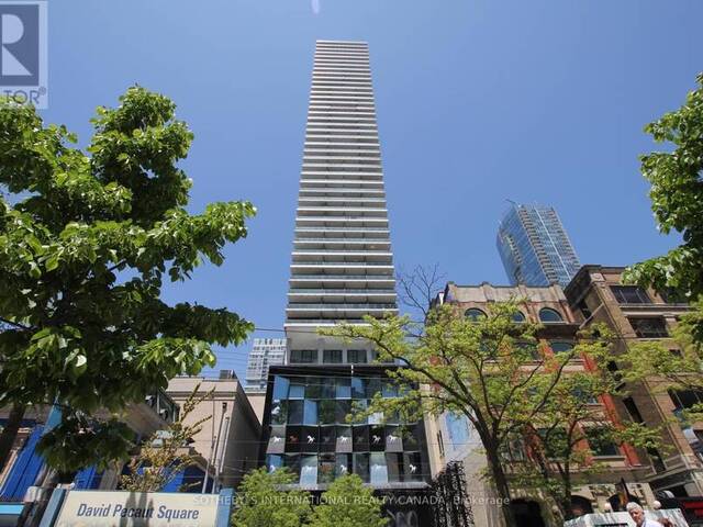 1907 - 224 KING STREET WEST STREET W Toronto Ontario, M5H 0A6