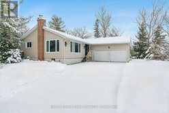 47 WOODLAND DRIVE | Wasaga Beach Ontario | Slide Image Two