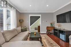 10 BIRCHWOOD DRIVE | Barrie Ontario | Slide Image Nine