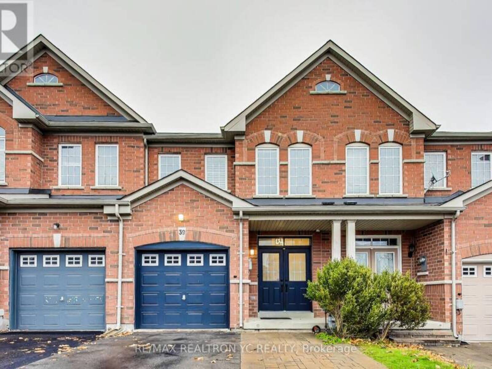 39 CATALPA CRESCENT, Vaughan, Ontario L6A 0R6