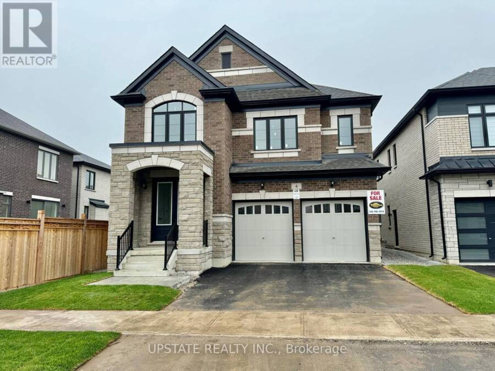 4 DOLOMITE DRIVE, Brampton, Ontario L6P 4R6