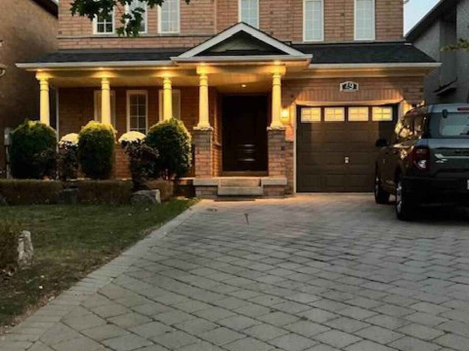 49 SKYLARK DRIVE, Vaughan, Ontario L4H 2C3