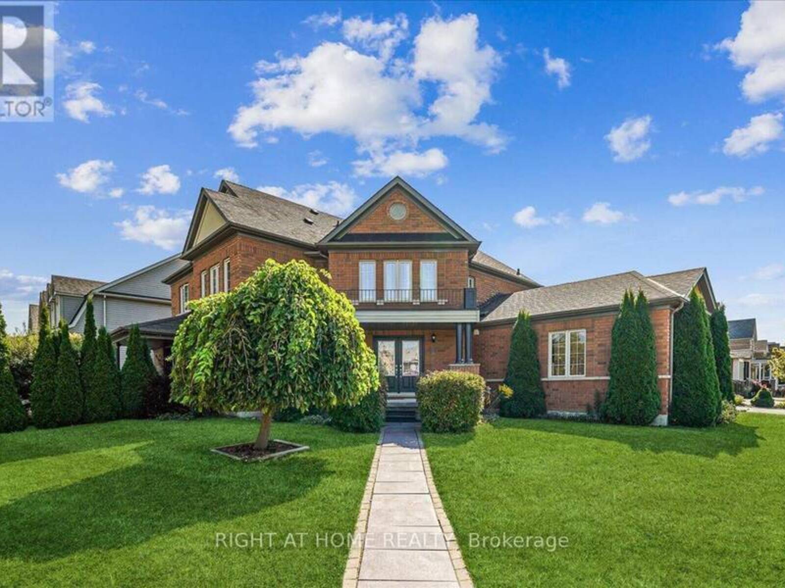 77 WEST PARK AVENUE, Bradford West Gwillimbury, Ontario L3Z 0A7