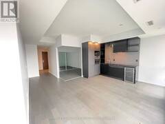 2202 - 70 TEMPERANCE STREET Toronto Ontario, M5H 0B1