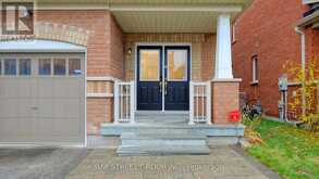 51 DRUM STREET | Whitchurch-Stouffville Ontario | Slide Image Two